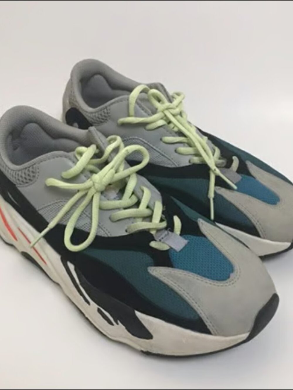 Yeezy Adidas Boost 700 Wave Runner Men's Size 8.5 Women's 10
